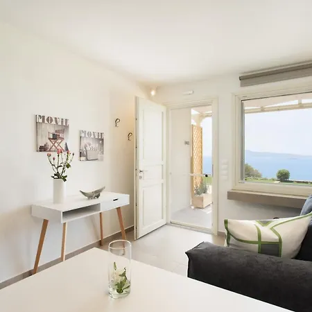 Apartamento Itis - Elegant Ground Floor With Terrace & Great View Neápolis