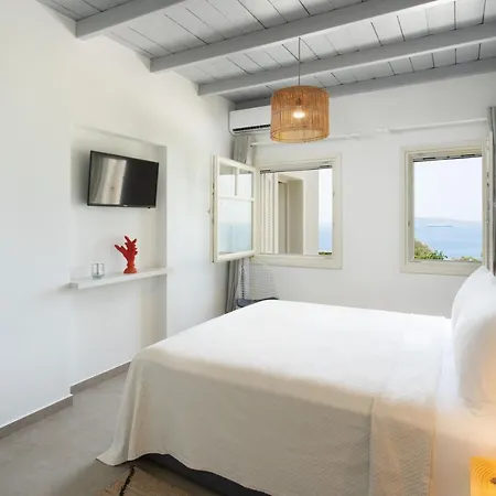 Itis - Elegant Ground Floor With Terrace & Great View Neápolis
