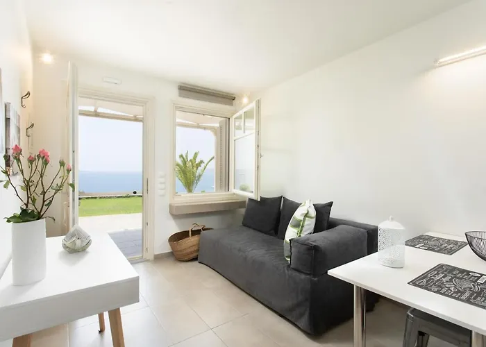 Itis - Elegant Ground Floor With Terrace & Great View